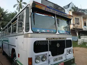 Ashok-Leyland Viking 2006 Bus (Used)