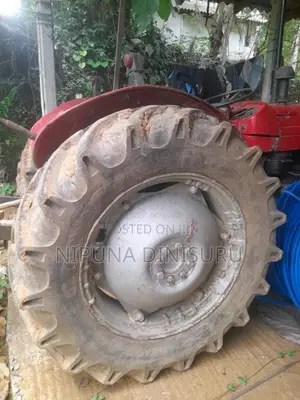 Massey-Ferguson 135 1997 Tractor (Used)