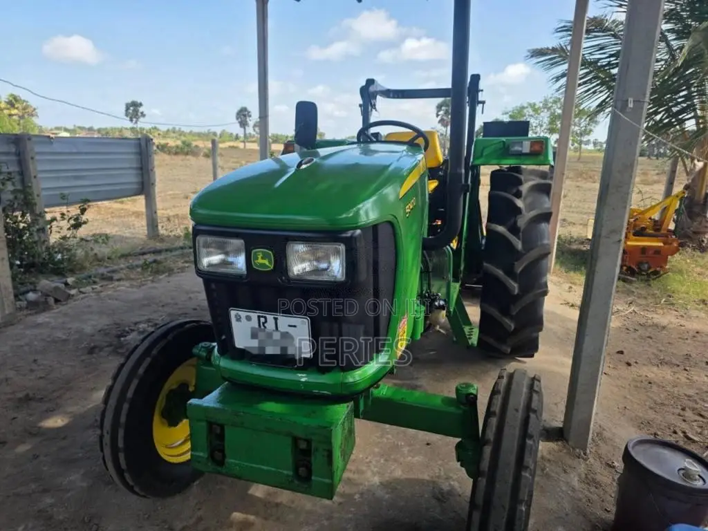 John-Deere 5047D 2024 Tractor (Used)