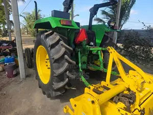 John-Deere 5047D 2024 Tractor (Used)