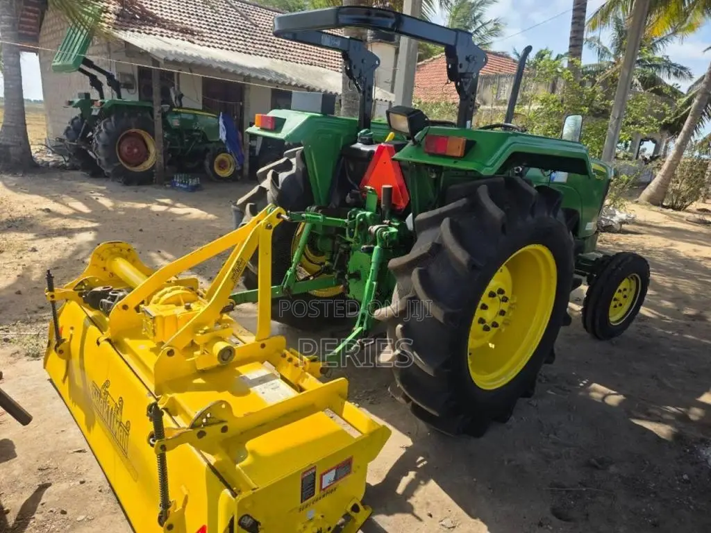 John-Deere 5047D 2024 Tractor (Used)