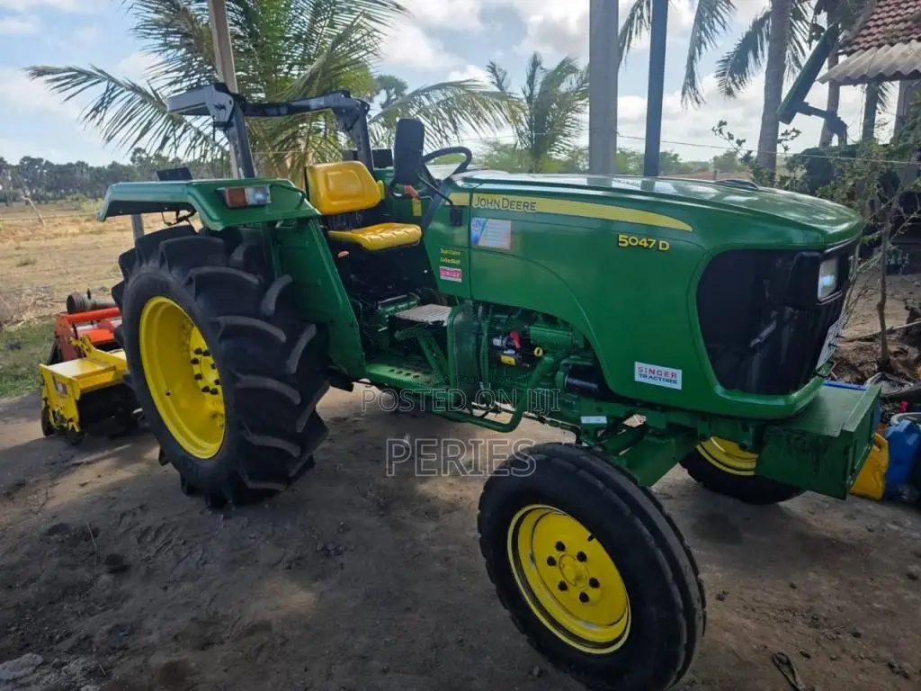 John-Deere 5047D 2024 Tractor (Used)