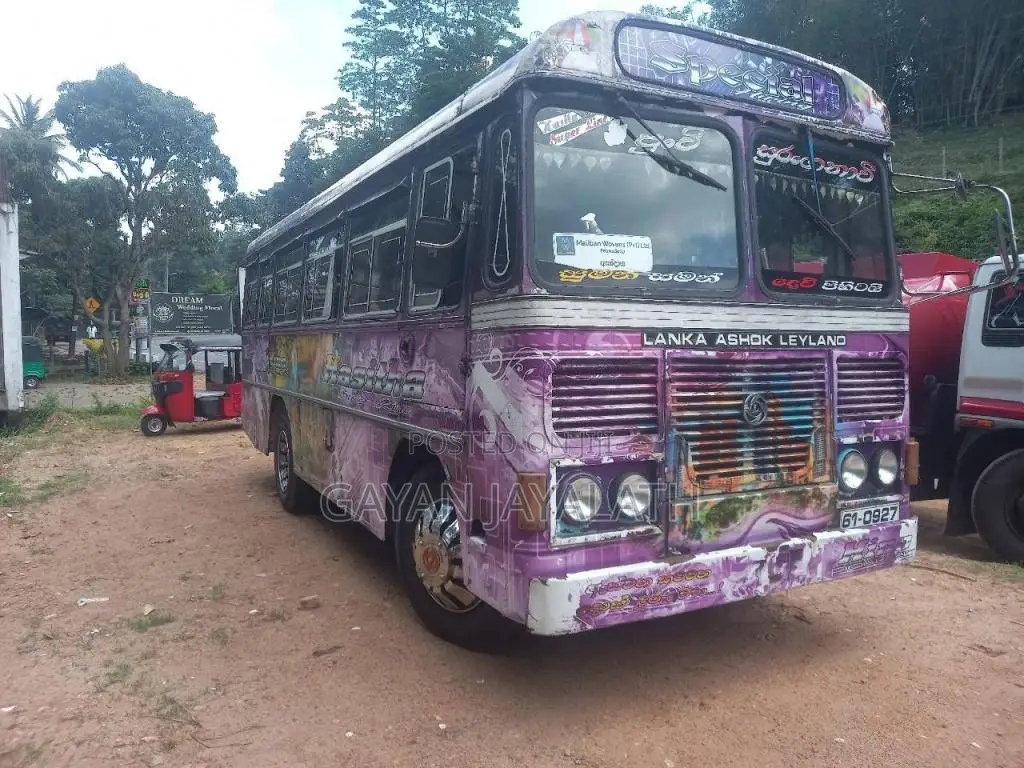 Ashok-Leyland Comet 1991 Bus (Used)
