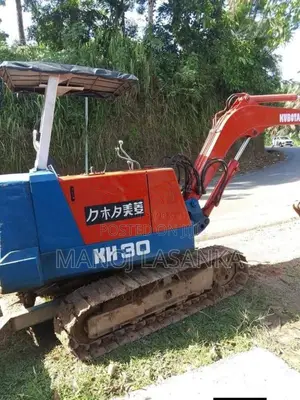 Komatsu KH 30 2000 Heavy-Duty (Used)