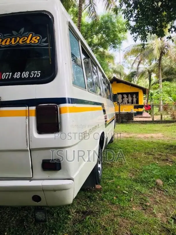 Isuzu Journey 1984 Bus (Used)