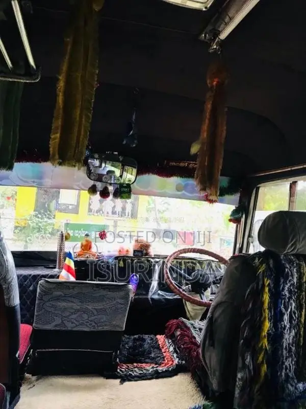 Isuzu Journey 1984 Bus (Used)