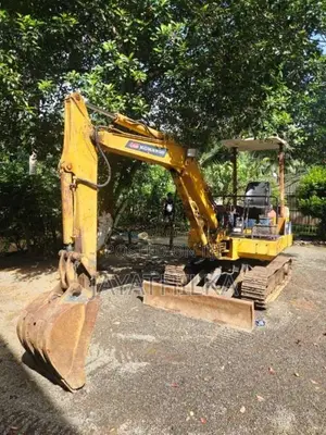 Komatsu PC30-6 2018 Heavy-Duty (Used)