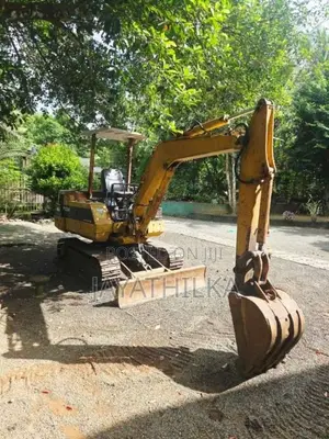 Komatsu PC30-6 2018 Heavy-Duty (Used)