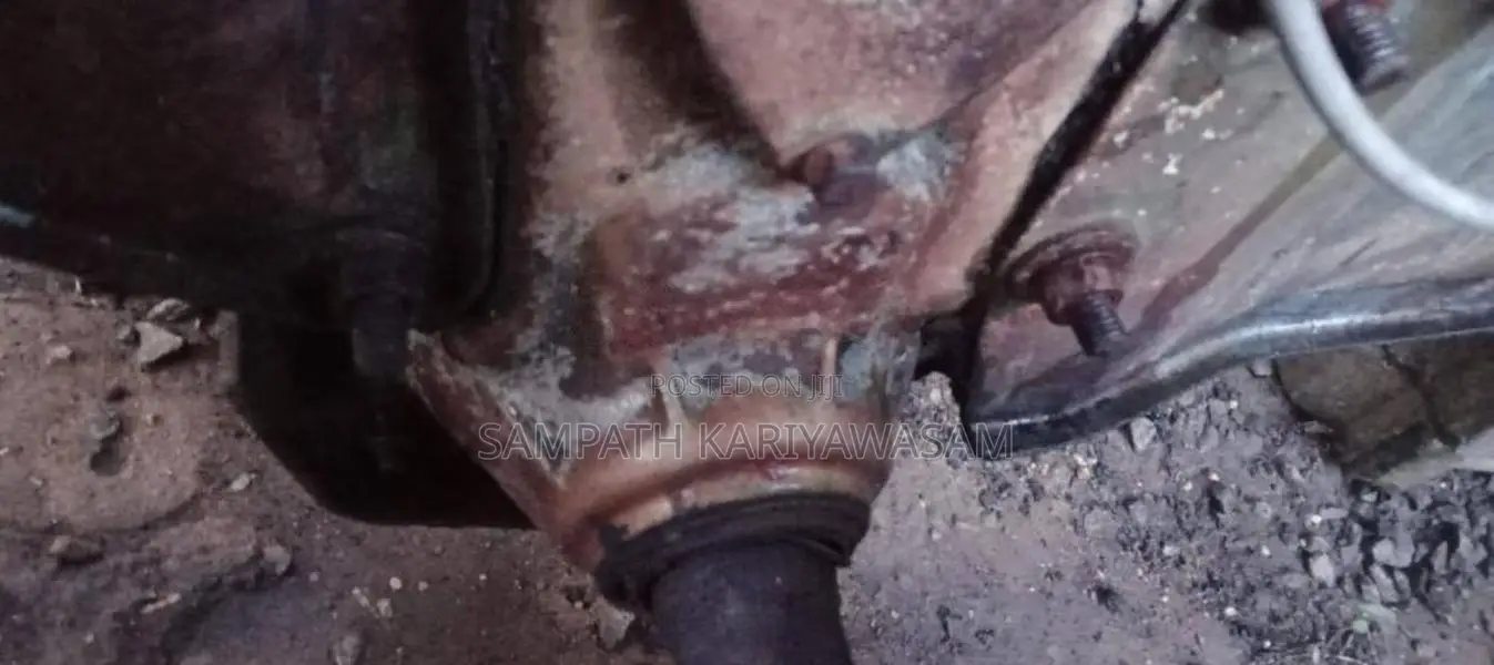 Kubota K75 1990 Tractor (Used)