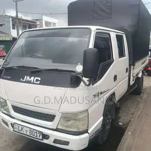 JMC CrewCab 2012 Crew Cab (Used)