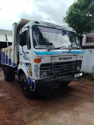Tata Tipper 2016 Lorry (Used)