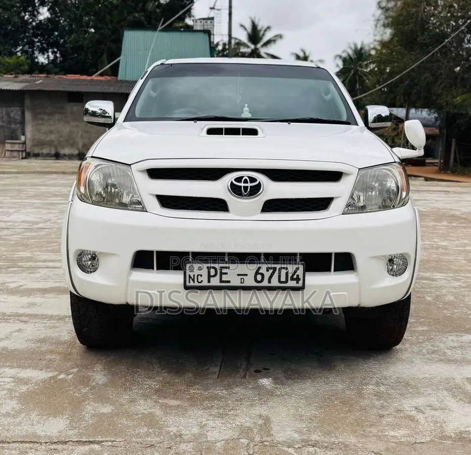 Toyota Hilux 2008 Pickup (Used)
