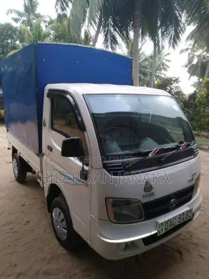 Tata Dimo Batta 2015 Lorry (Used)