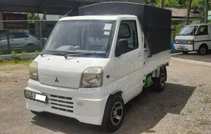 Mitsubishi Minicab 2002 Lorry (Used)