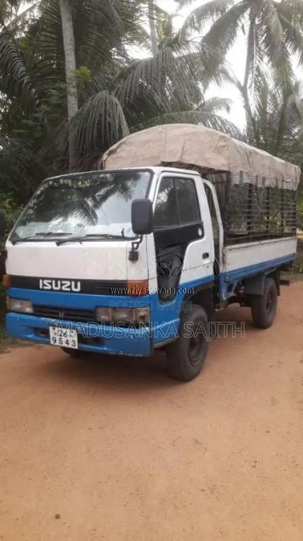 Isuzu ELF 250 1978 Lorry (Used)