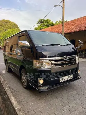 Toyota KDH Super GL Dark Prime 2017 Van (Used)