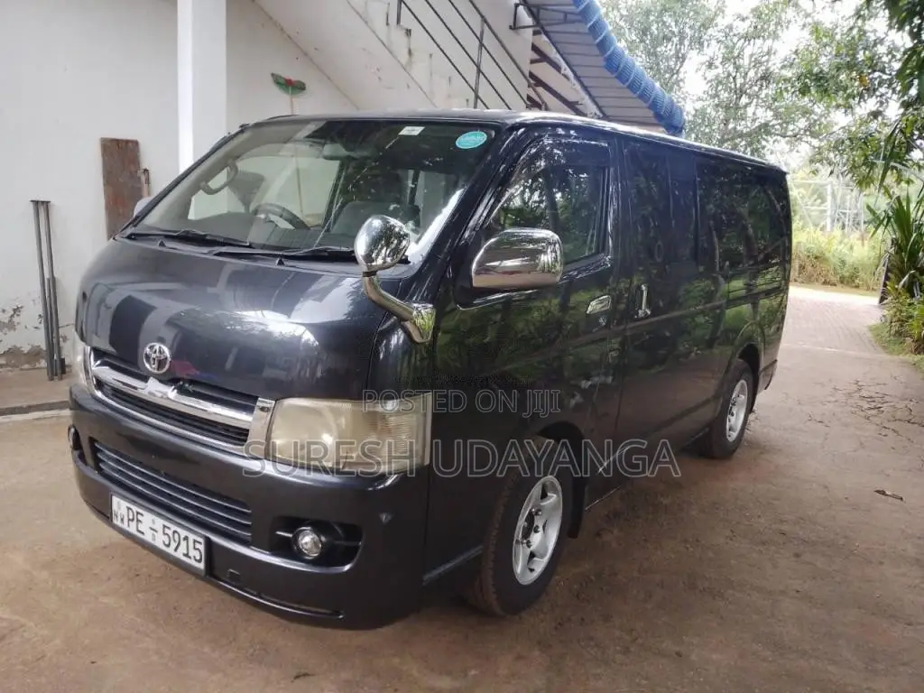 Toyota KDH 2008 Van (Used)
