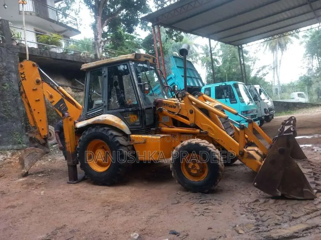 JCB 3cx P8 1996 Heavy-Duty (Used)