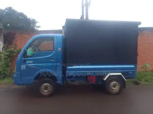 Tata Dimo Batta 2015 Lorry (Used)