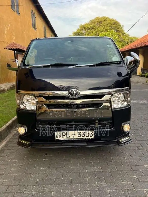 Toyota KDH Super GL Dark Prime 2017 Van (Used)