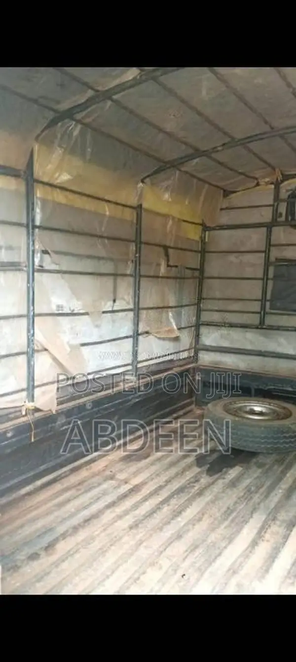 Tata Dom EX2 2015 Lorry (Used)