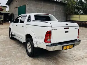 Toyota Hilux 2008 Pickup (Used)