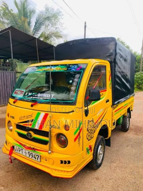 Tata Dimo Batta 2012 Lorry (Used)