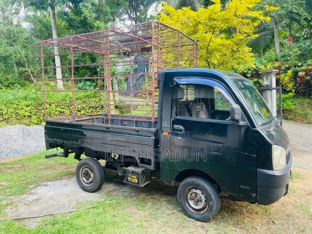 Mahindra Maxximo 2012 Lorry (Used)