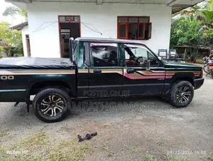 Mitsubishi L200 1991 Pickup (Used)