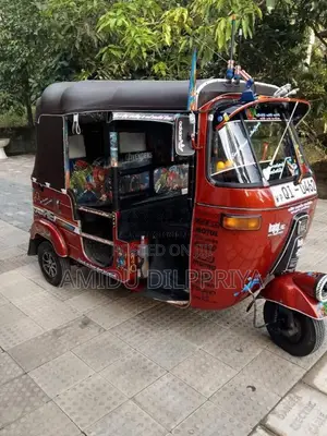 Bajaj 2 stroke 2006 Three Wheel (Used)