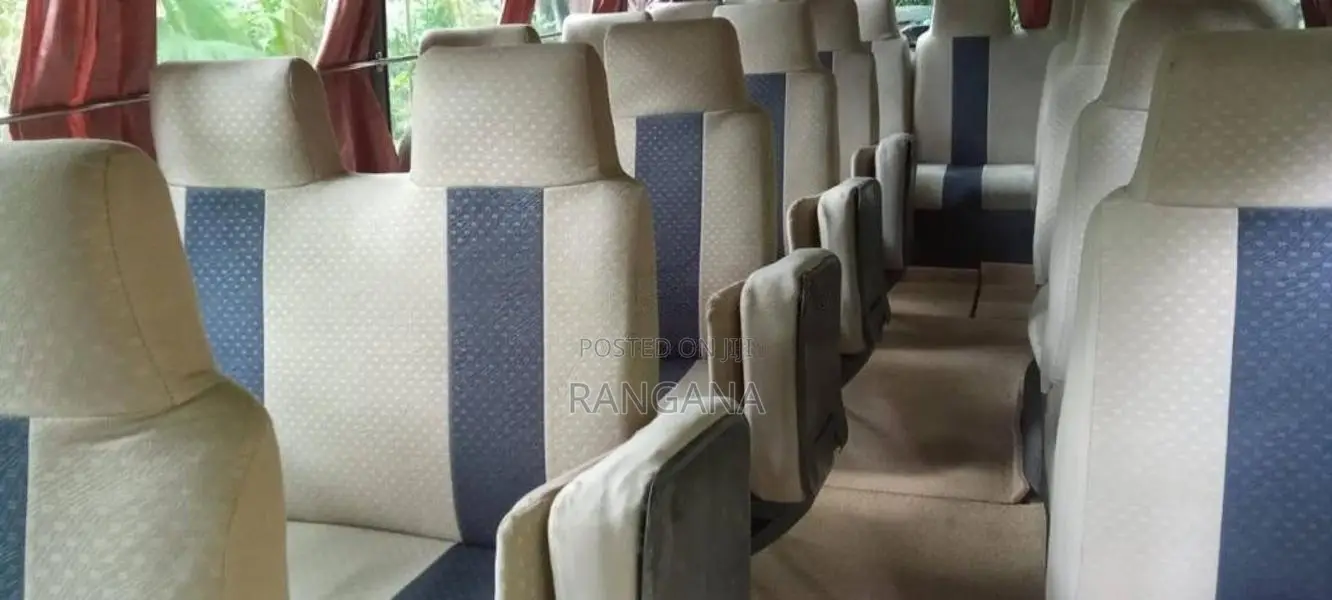 Mitsubishi Rosa 1988 Bus (Used)