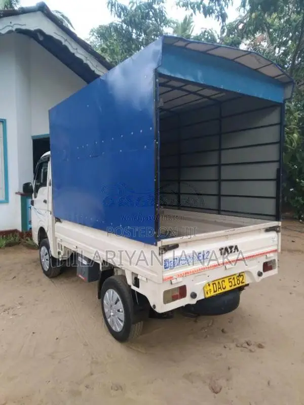 Tata Dimo Batta 2015 Lorry (Used)