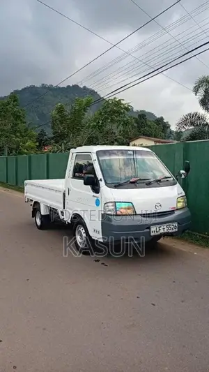 Mazda Bongo 4wd 2003 Lorry (Used)