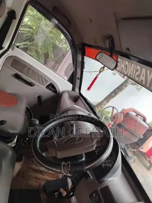 Mahindra Maxximo Plus 2014 Lorry (Used)