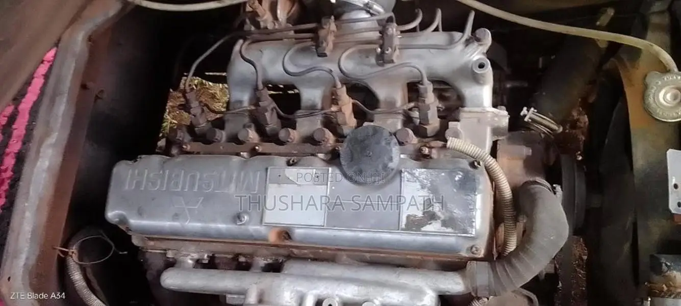 Mitsubishi Rosha 1980 Bus (Used)