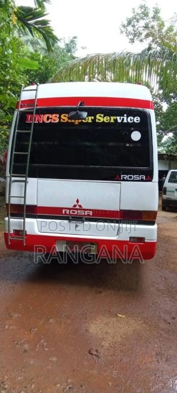Mitsubishi Rosa 1988 Bus (Used)