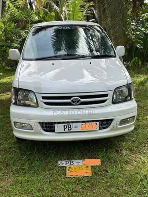 Toyota Noah CR42 Flatroof 4Door 2002 Van (Used)