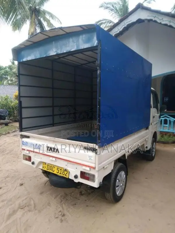 Tata Dimo Batta 2015 Lorry (Used)