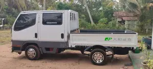 Mitsubishi CrewCab 2017 Crew Cab (Used)