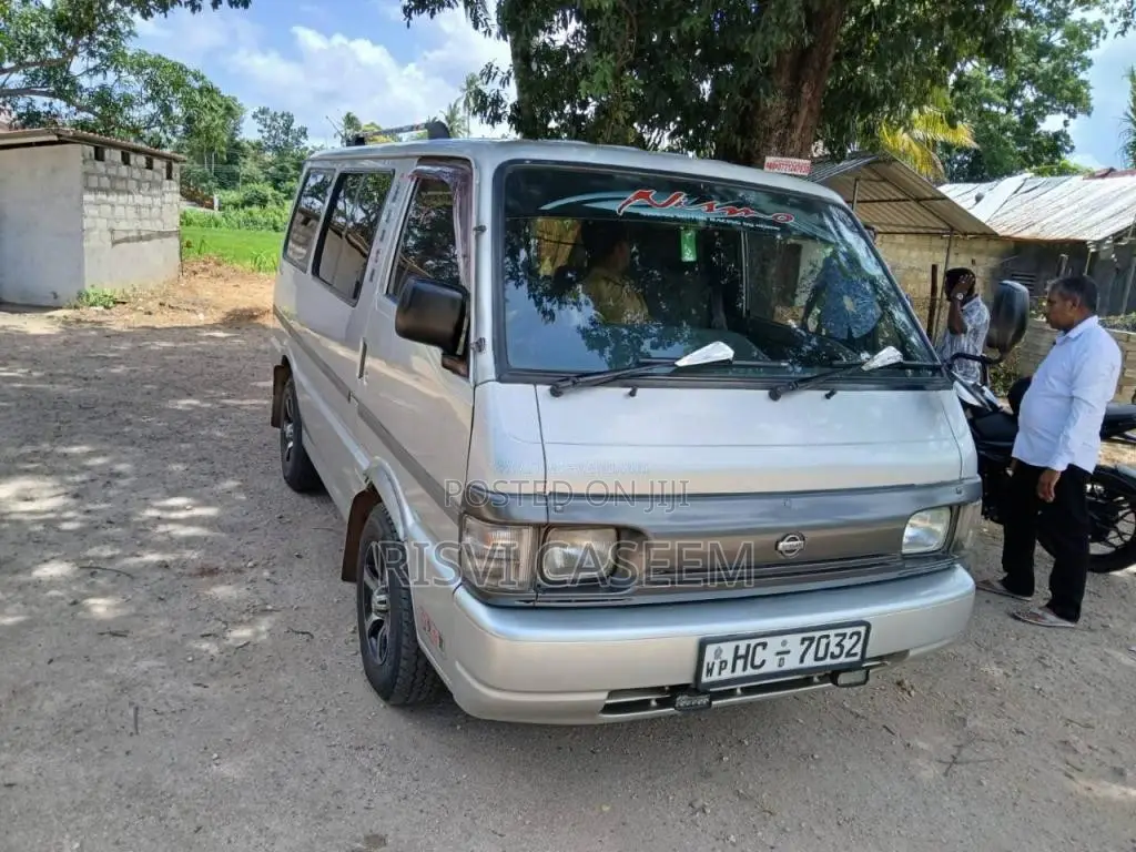 Nissan Vanette 1999 Van (Used)