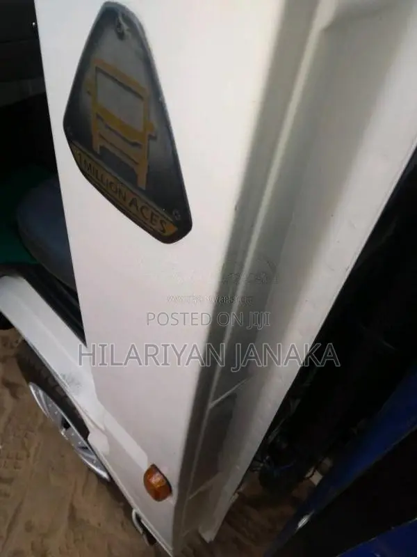 Tata Dimo Batta 2015 Lorry (Used)