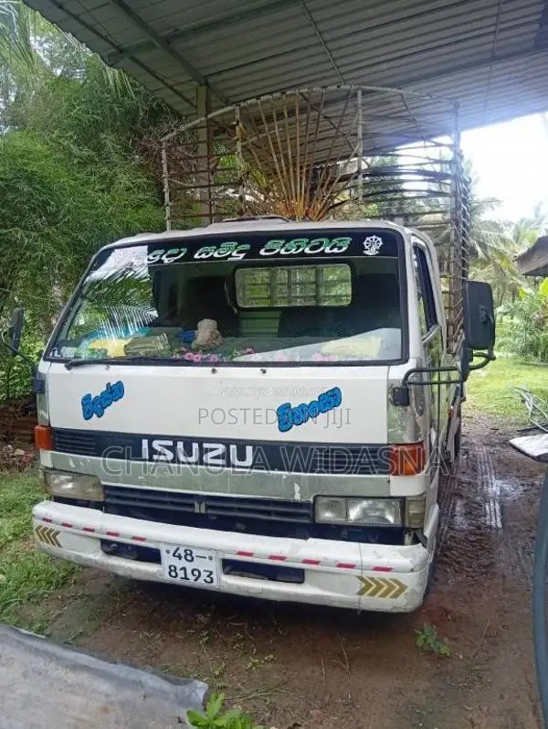 Isuzu ELF 1991 Lorry (Used)