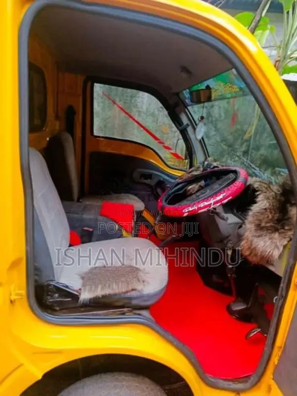 Tata Dimo Batta 2012 Lorry (Used)