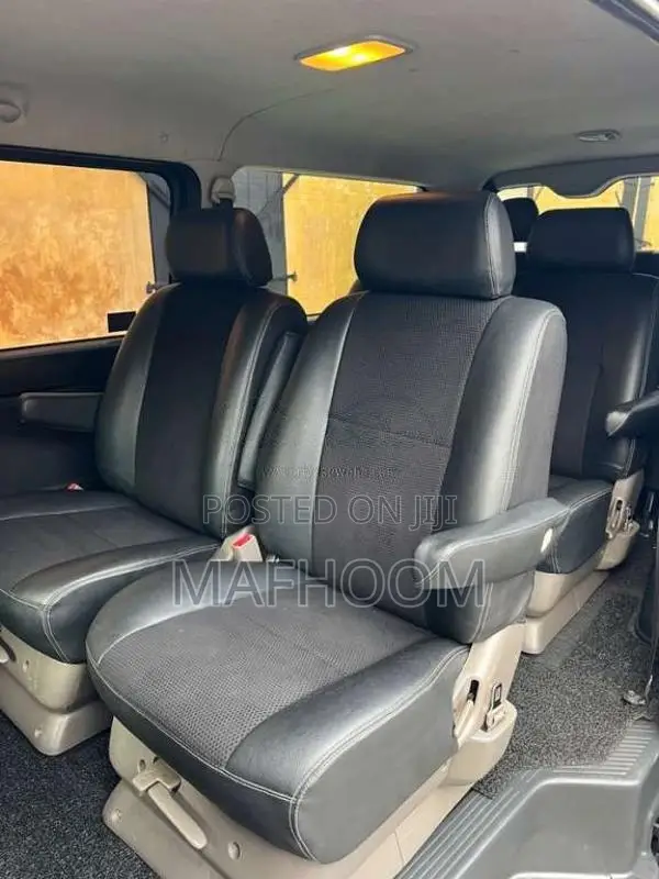 Toyota KDH Super GL Dark Prime 2017 Van (Used)