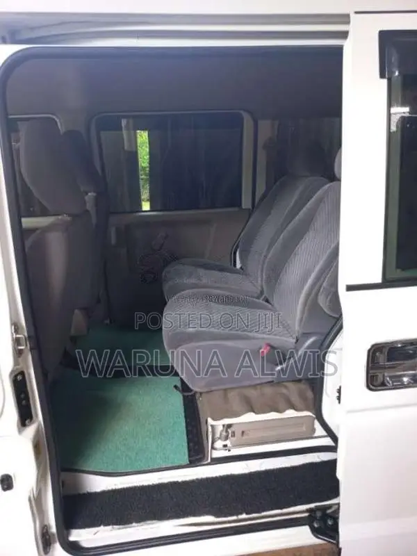 Suzuki Every 2014 Van (Used)