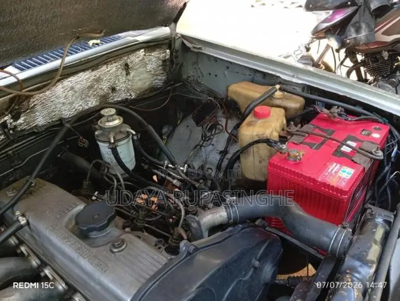 Mitsubishi L200 2000 Pickup (Used)