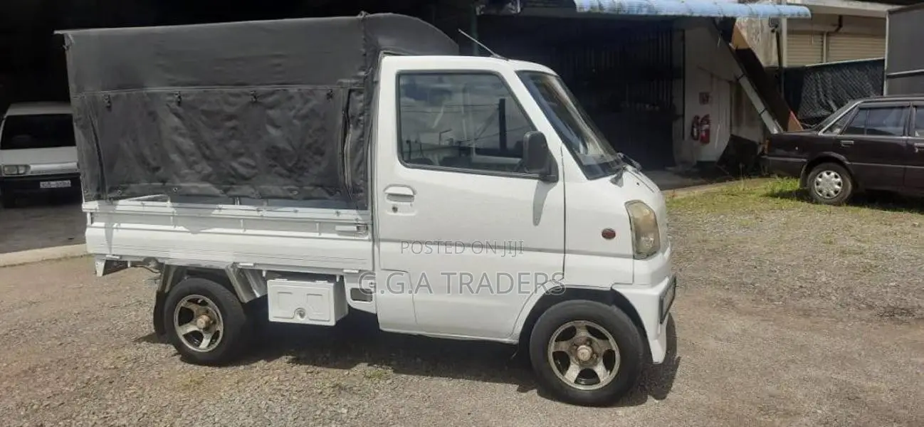 Mitsubishi Minicab 2002 Lorry (Used)