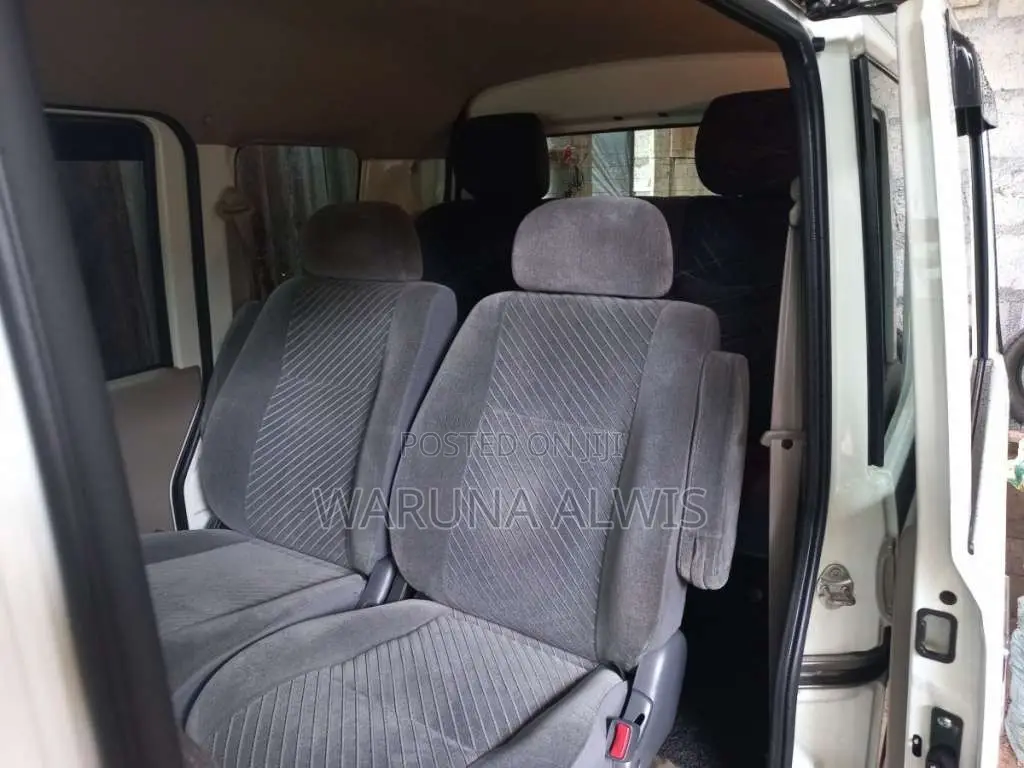 Suzuki Every 2014 Van (Used)