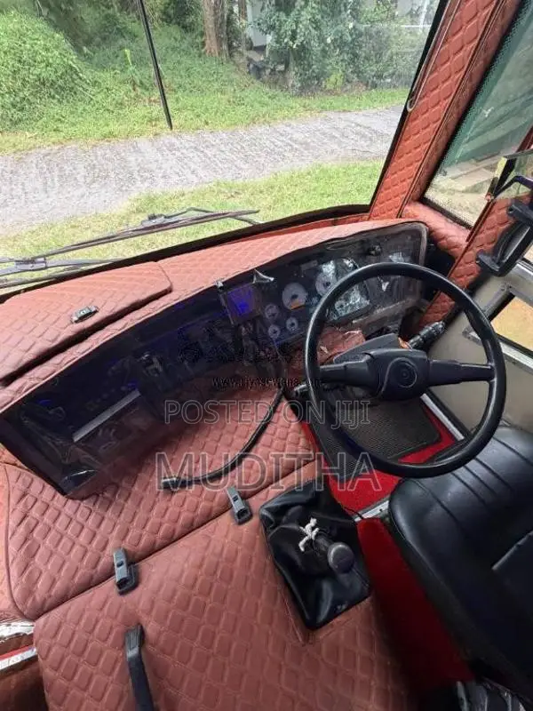 Ashok-Leyland Eagle 2017 Bus (Used)