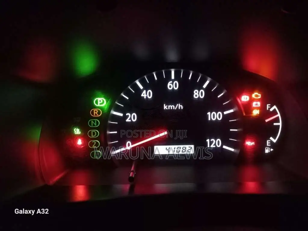Suzuki Every 2014 Van (Used)